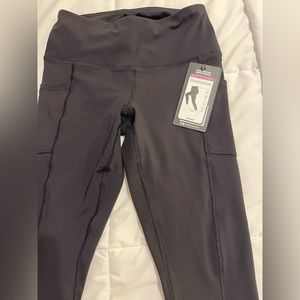 Running pants or leggings size Small